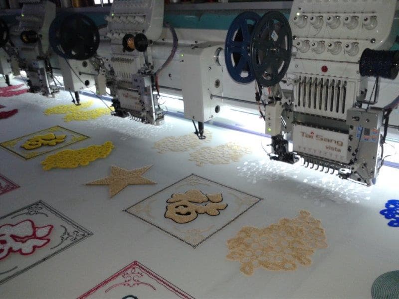 Tai Sang embroidery machine vista model 904_04